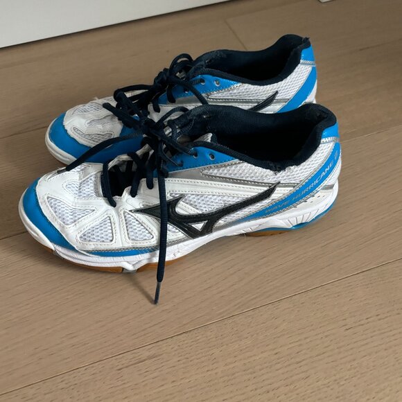 Mizuno Wave Hurricane 2 - Picture 1 of 6